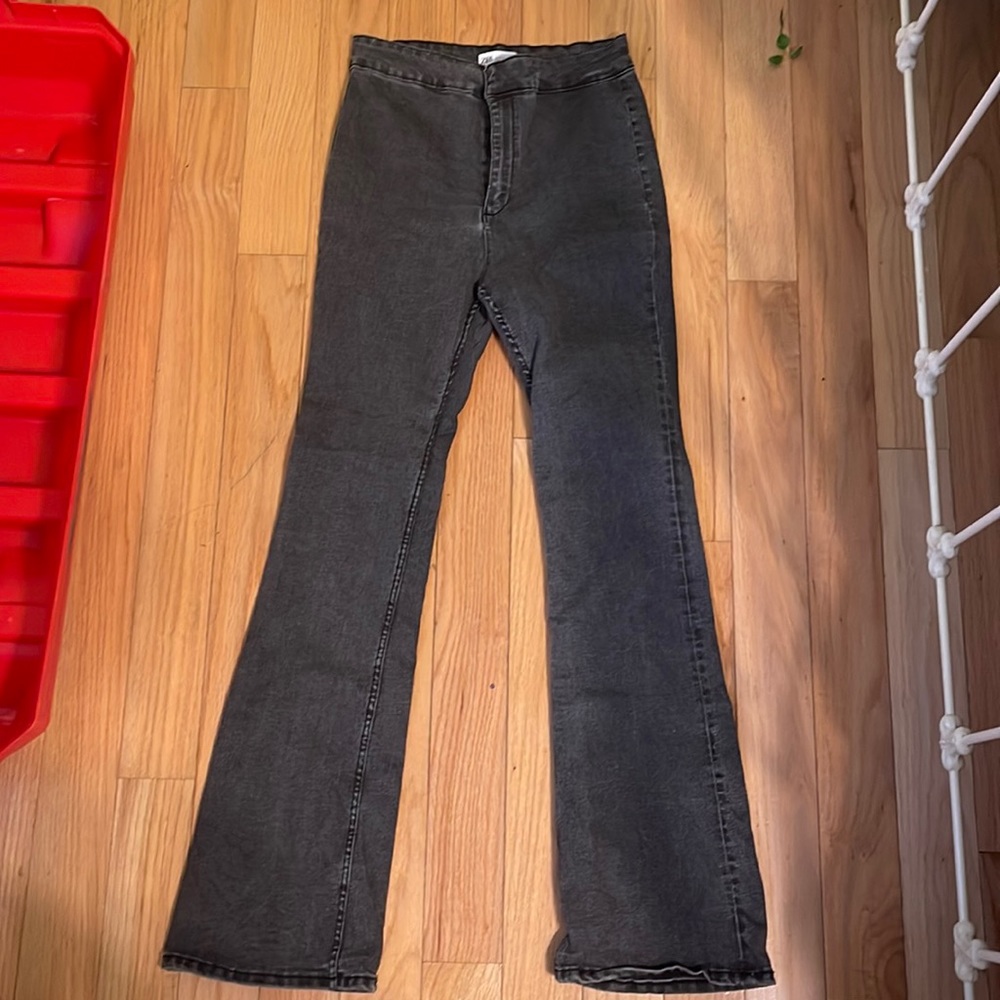 Zara black high waisted flare jean NWOT SIZE 8